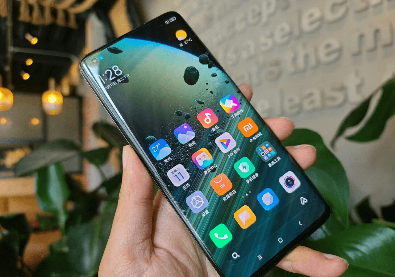 На подходе еще один смартфон от Xiaomi с процессором Snapdragon 888. Возможно, это Mi 11 Pro